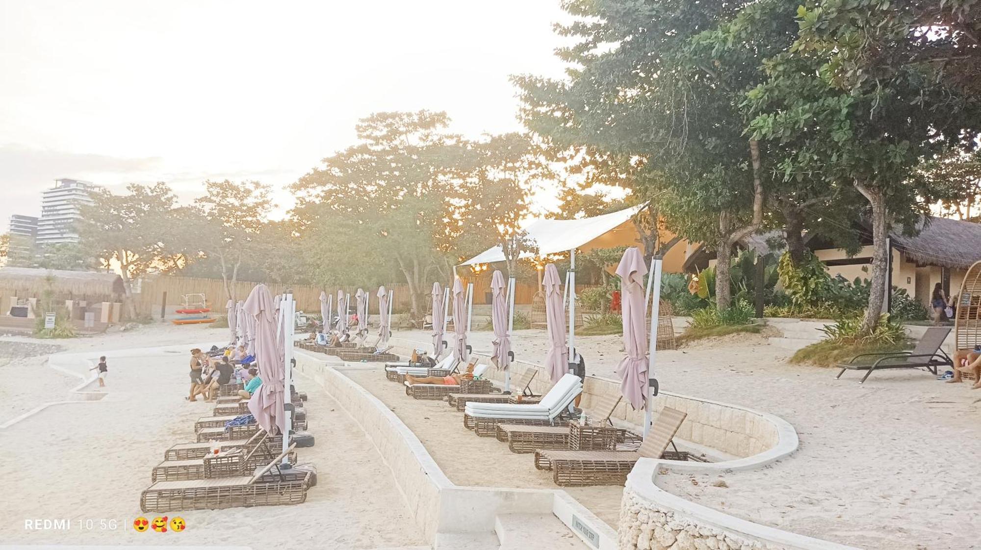Mactan Newtown Beach Condo 막탄 외부 사진